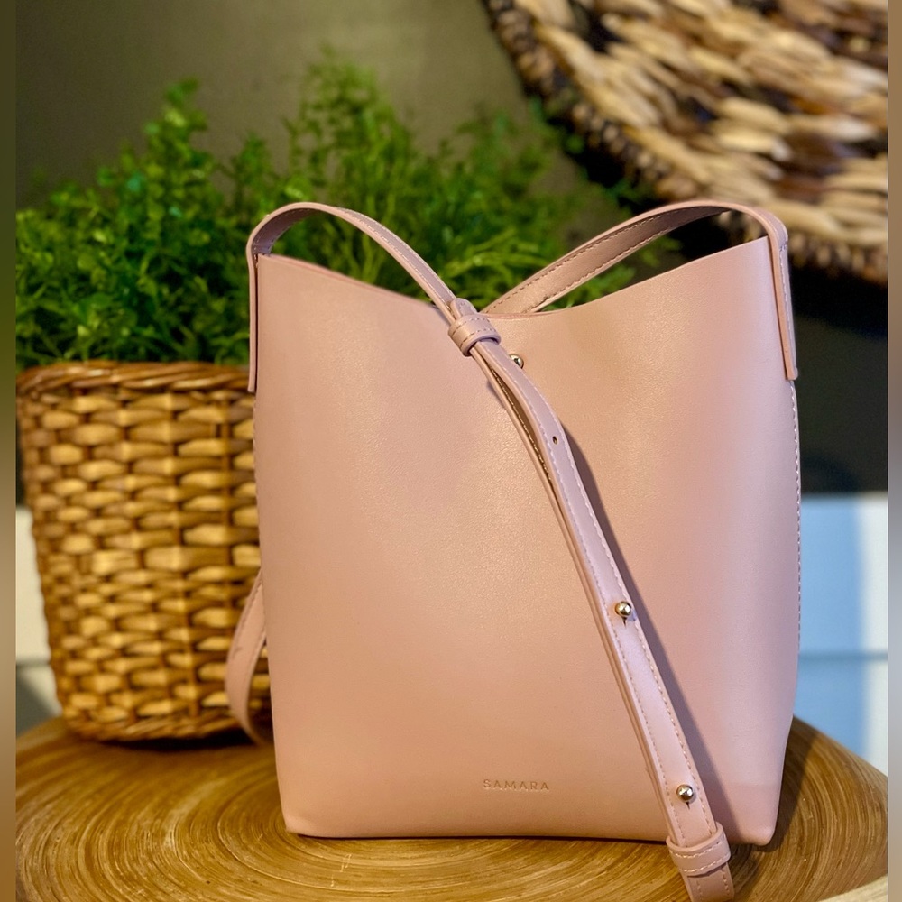 NWOT Samara Medium Shoulder Bag *Vegan Leather*